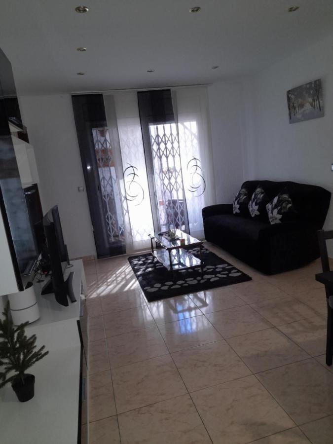 House Close To Airport Appartement
